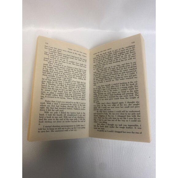 Where The Res Fern Grows Book by Wilson Rawls - Picture 3 of 5